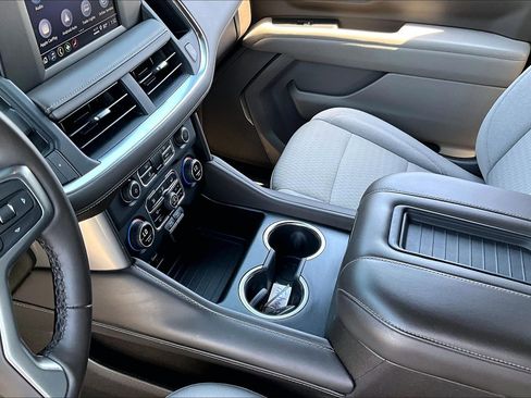 Used 2023 Chevrolet Tahoe LS image 14