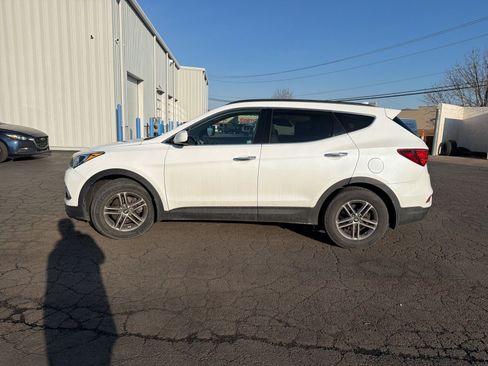 Used 2017 Hyundai Santa Fe Sport image 12