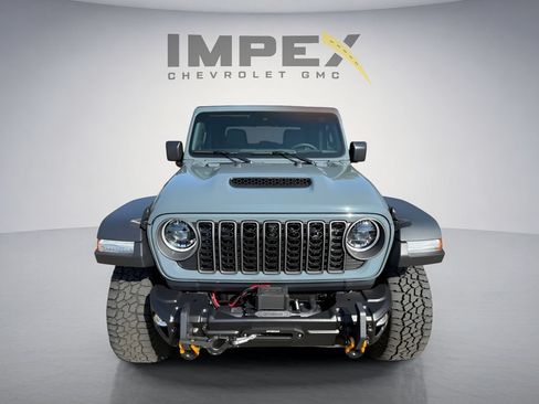 Used 2025 Jeep Gladiator Mojave w/ Convenience Group AWD/4WD image 8