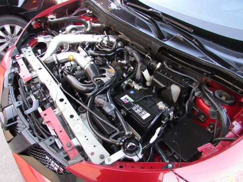 Used 2014 Nissan Juke SV w/ Navigation Package image 39