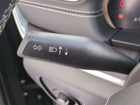 Used 2023 Jeep Grand Cherokee Overland image 26