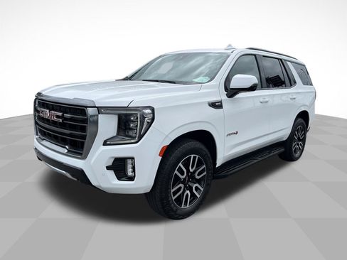 Certified 2024 GMC Yukon AT4 w/ Technology Package AWD/4WD image 1