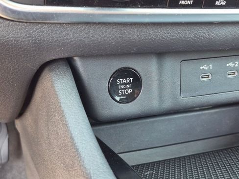 Certified 2024 Nissan Rogue SV AWD/4WD image 18
