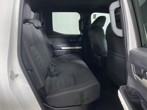 Used 2024 Toyota Tacoma TRD Off-Road AWD/4WD image 9