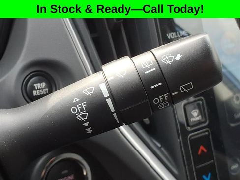 Certified 2025 Subaru Crosstrek 2.0i Premium AWD/4WD image 22
