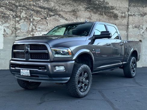 Used 2016 RAM 2500 Laramie w/ Sport Appearance Group AWD/4WD image 8