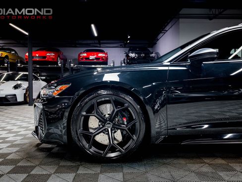Used 2024 Audi RS 6 performance image 10
