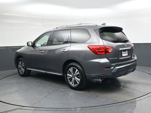 Used 2019 Nissan Pathfinder SL image 6