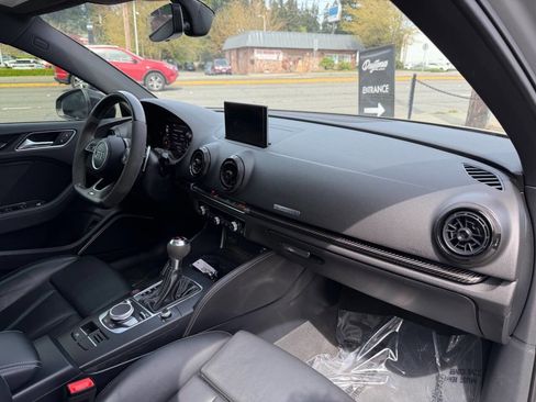 Used 2018 Audi RS 3 AWD/4WD image 23