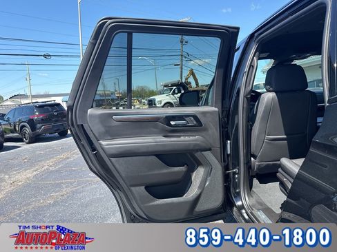 Used 2025 Chevrolet Tahoe Z71 AWD/4WD image 20