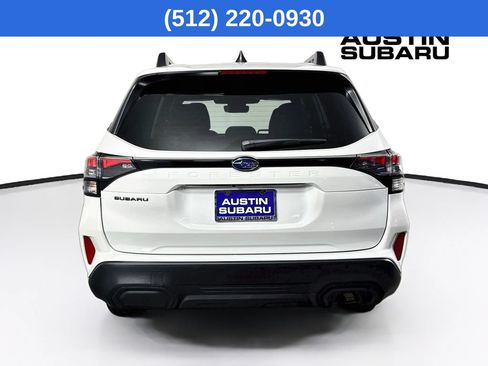 Used 2026 Subaru Forester Premium AWD/4WD image 7