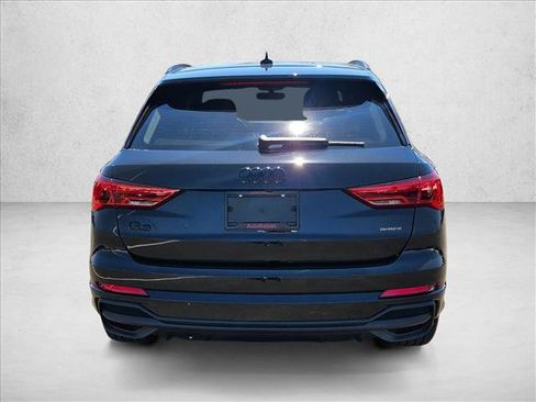 Used 2025 Audi Q3 2.0T Premium Plus w/ Premium Plus Package AWD/4WD image 7