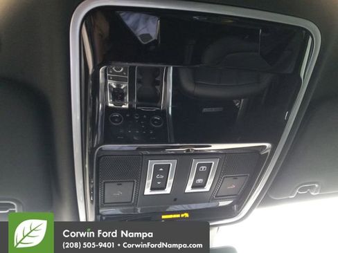 Used 2021 Land Rover Range Rover Sport HSE Silver Edition AWD/4WD image 22