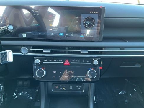 New 2026 Hyundai Tucson Blue SE image 10