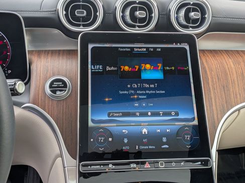 Certified 2025 Mercedes-Benz GLC 300 4MATIC image 20