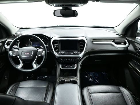 Used 2023 GMC Acadia SLT w/ Elevation Edition FWD image 10