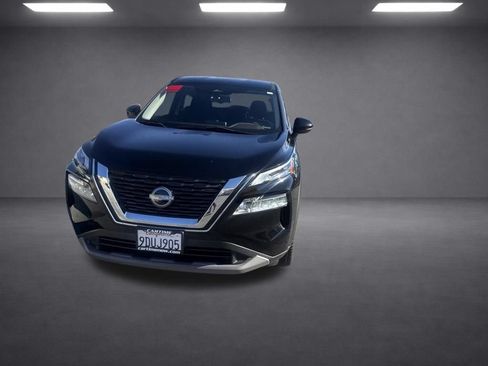 Used 2023 Nissan Rogue SV FWD image 6