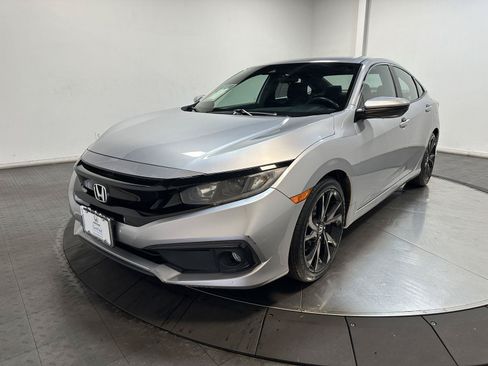 Used 2019 Honda Civic Sport image 6
