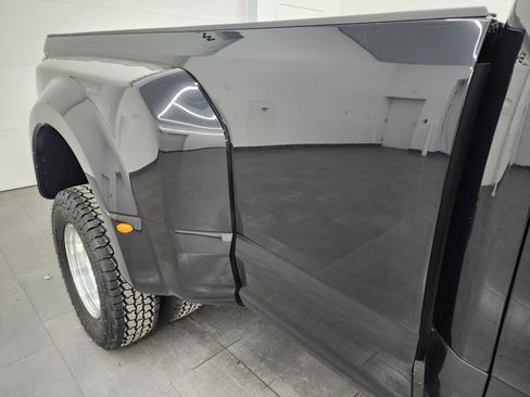 Used 2019 Ford F350 XL w/ STX Appearance Package image 30