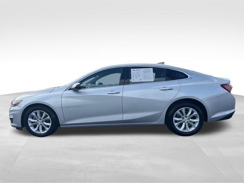 Used 2022 Chevrolet Malibu LT FWD image 3