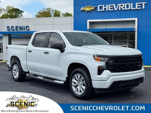 Used 2025 Chevrolet Silverado 1500 Custom RWD image 1