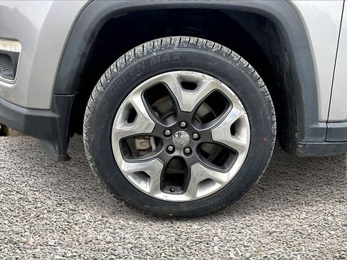 Used 2019 Jeep Compass Limited image 8