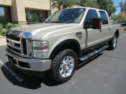 Used 2009 Ford F250 Lariat AWD/4WD image 2