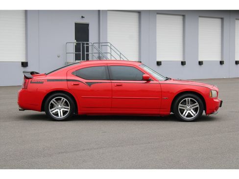 Used 2006 Dodge Charger R/T RWD image 4