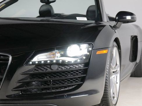 Used 2011 Audi R8 V8 AWD/4WD image 29