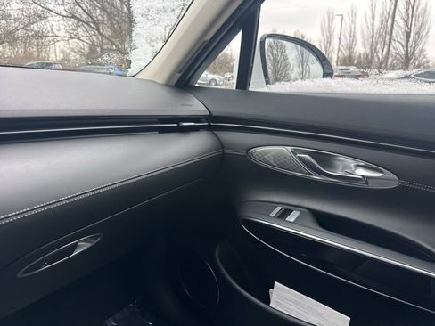 Used 2024 Genesis GV70 2.5T image 26