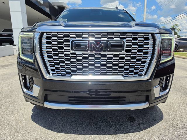 Used 2023 GMC Yukon Denali RWD image 8