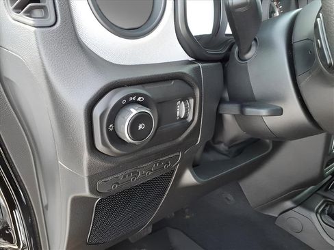 New 2026 Jeep Wrangler Sport AWD/4WD image 9