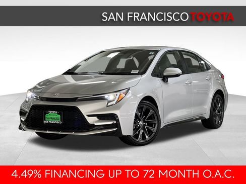 Certified 2025 Toyota Corolla SE image 1