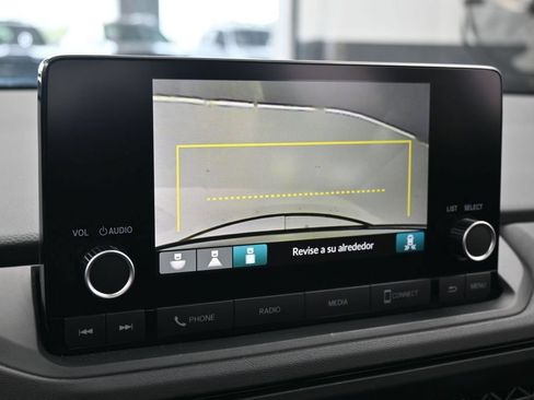 Used 2025 Honda Accord SE image 19
