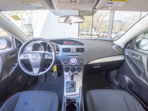 Used 2011 MAZDA MAZDA3 i Touring image 15