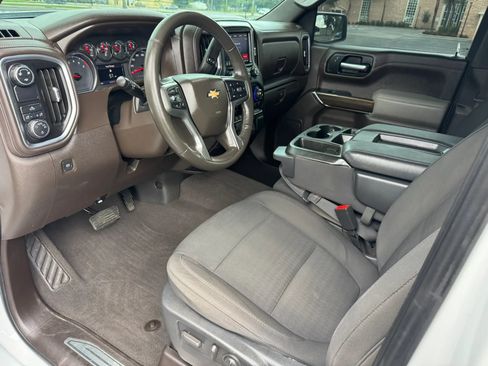 Used 2019 Chevrolet Silverado 1500 LT w/ Texas Edition RWD image 12