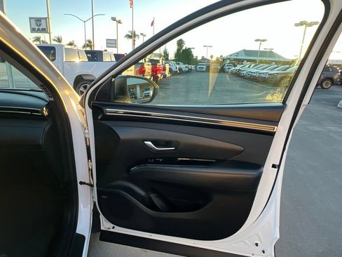 Used 2023 Hyundai Tucson Limited w/ Cargo Package AWD/4WD image 41