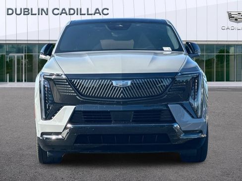 Certified 2026 Cadillac Escalade IQ Sport 1 w/ LPO, Floor Liner Package AWD/4WD image 9