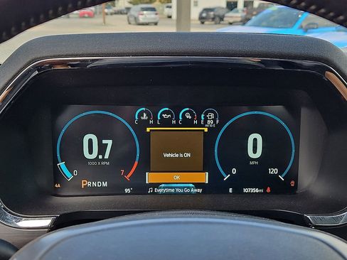 Used 2022 Ford F150 Lariat w/ FX4 Off-Road Package AWD/4WD image 29