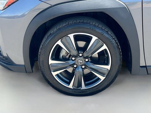 Used 2022 Lexus UX 200 FWD image 29