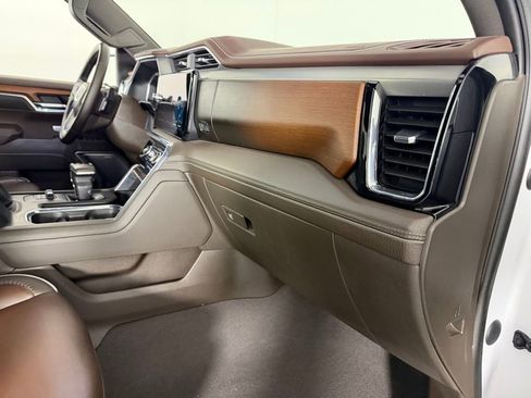 Used 2023 GMC Sierra 1500 Denali w/ Technology Package image 33