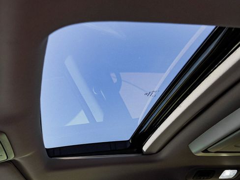 Used 2019 Honda Odyssey Touring image 22