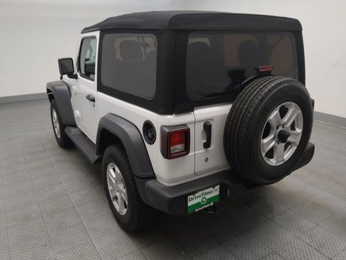 Used 2020 Jeep Wrangler Sport AWD/4WD image 5