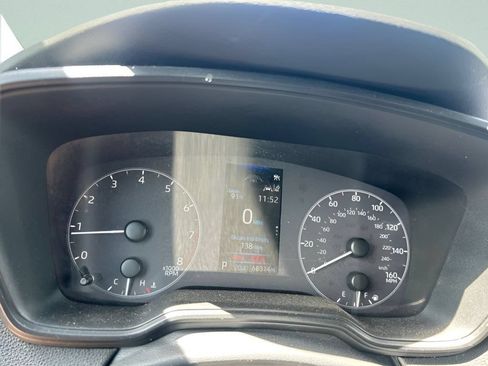 Used 2023 Toyota Corolla LE FWD image 23