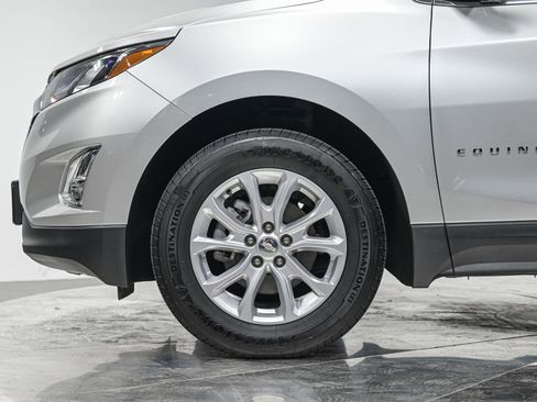 Used 2019 Chevrolet Equinox LT AWD/4WD image 3