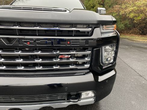 Used 2021 Chevrolet Silverado 2500 LTZ w/ Z71 Chrome Sport Edition image 13