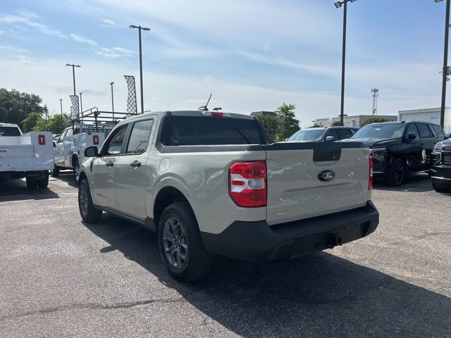 Certified 2025 Ford Maverick XLT w/ Equipment Group 302A AWD/4WD image 5