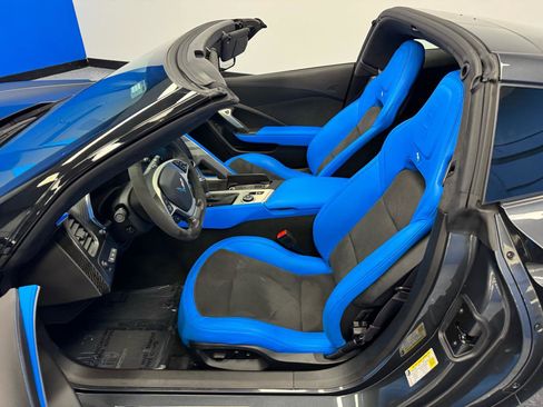 Used 2017 Chevrolet Corvette Grand Sport RWD image 14