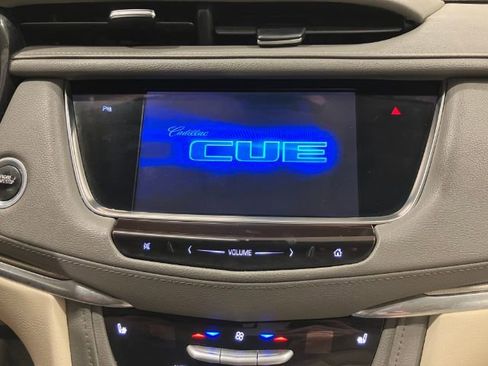Used 2017 Cadillac XT5 Luxury w/ Driver Awareness Package FWD image 49