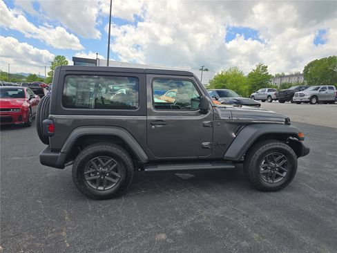 New 2026 Jeep Wrangler Sport AWD/4WD image 2